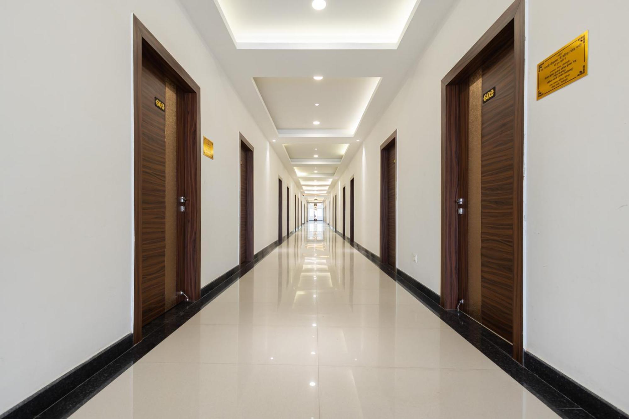 Maryada Maitri Resort -100 Rooms & 3 Banquets Siliguri Extérieur photo