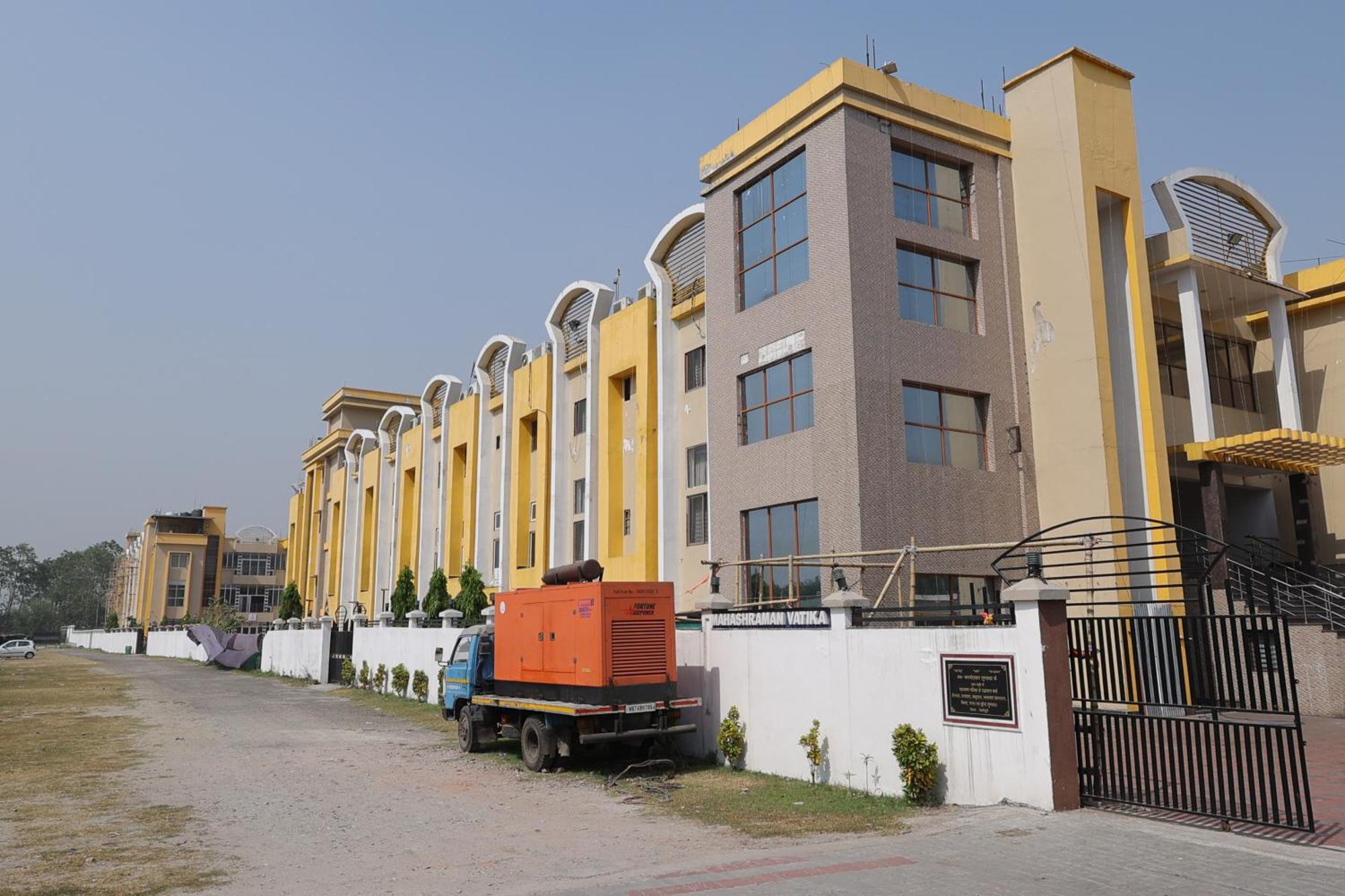 Maryada Maitri Resort -100 Rooms & 3 Banquets Siliguri Extérieur photo